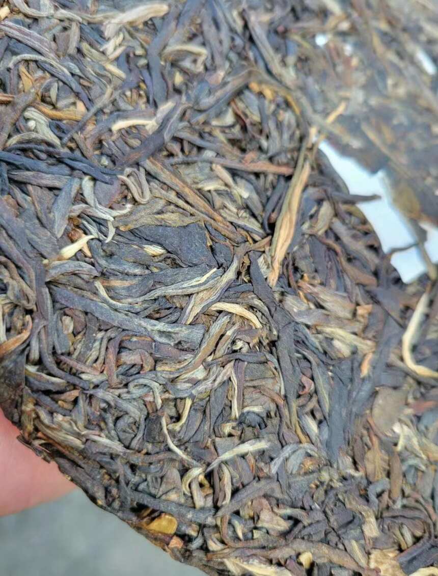 喝杯普洱茶 享受时光岁月沉淀唯美的味道