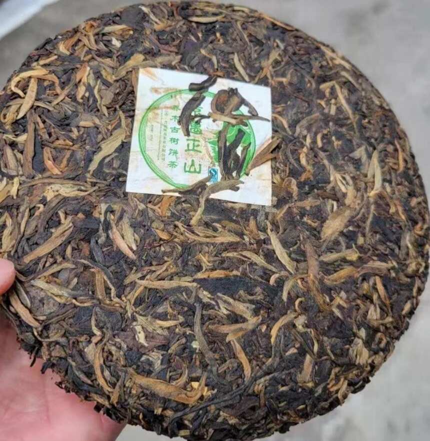 喝杯普洱茶 享受时光岁月沉淀唯美的味道