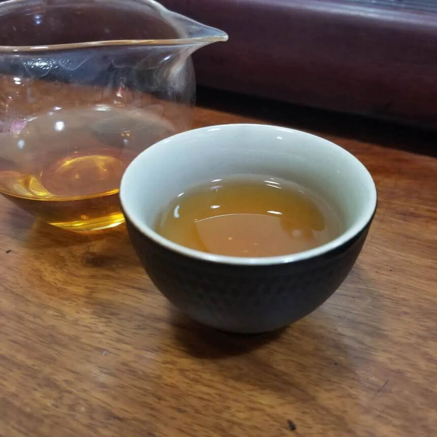 98年冰岛古树茶柱500克，昆明纯干仓老生茶！香高回