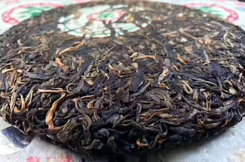 ??05年华联饼  重点推荐高品质好茶澳门华联在中茶