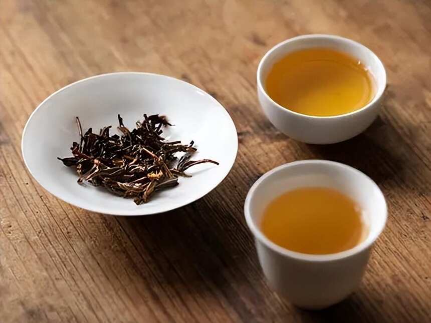 红茶 | 正山小种 --- 中国红茶鼻祖 诱发世界性的下午茶