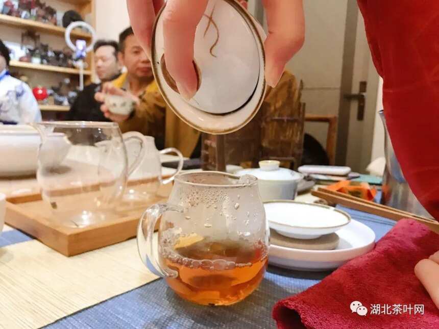 华服再会——第四期“艺茗品”茗饮之乐茶会成功举办