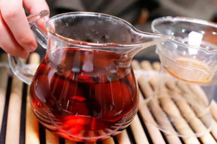 茶叶泡几个小时不能喝_茶叶水放8个小时还能喝吗？