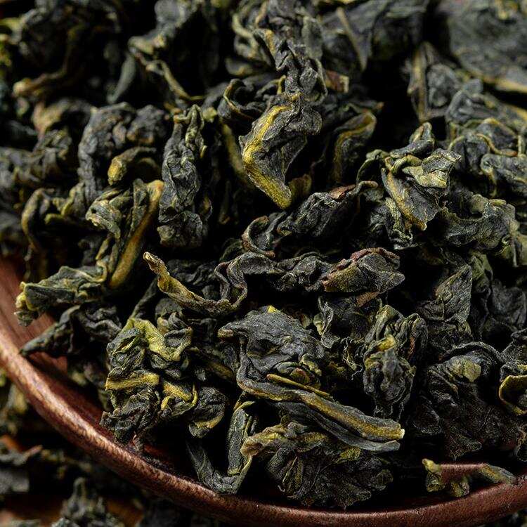 铁观音是红茶还是绿茶（分辨铁观音好坏的方法）