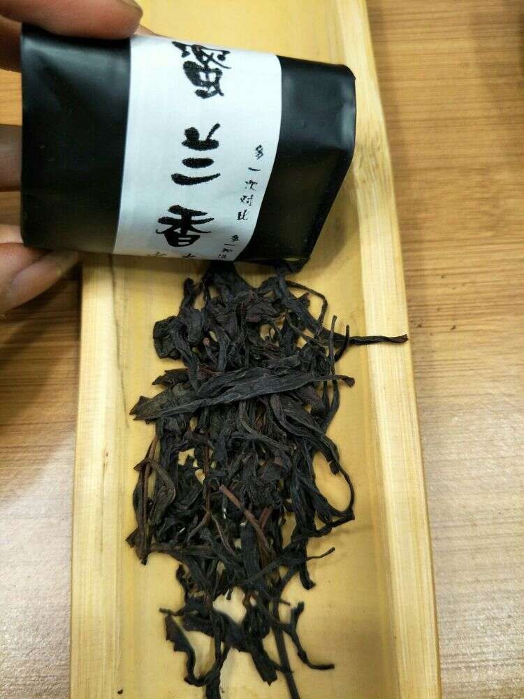 凤凰单丛茶蜜兰香，有何特点，让如此多的人喜欢