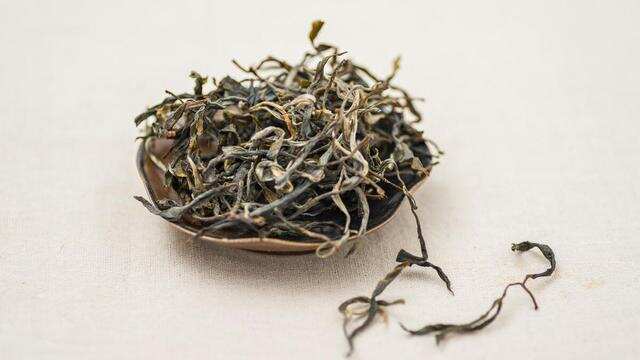 普洱生茶与熟茶，哪个适合长期存放？