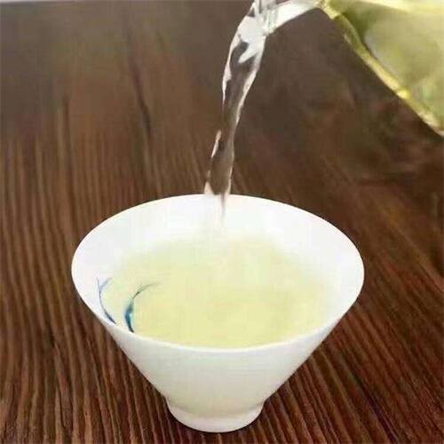 铁观音冰铁观音冰茶优劣鉴别_怎么冲泡铁观音冰茶