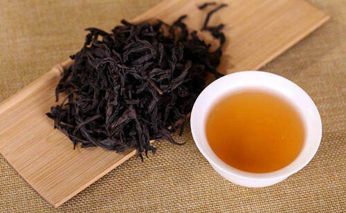 长期饮用黑茶的副作用 经常喝黑茶的危害有哪些