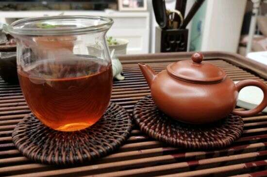 普洱熟茶的7大作用和功效_长期喝普洱茶的作用
