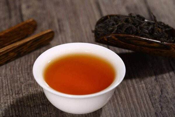 红茶和普洱茶区别_红茶和普洱茶哪个好