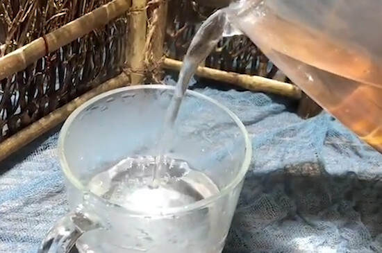石斛泡水喝的方法