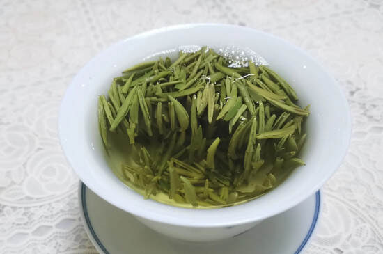 小龙牙雀舌是什么茶