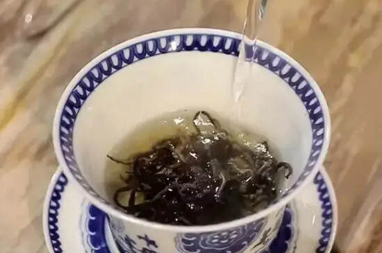 祁门红茶可以用紫砂壶泡吗