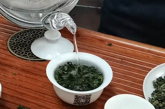 铁观音属于什么绿茶还是红茶