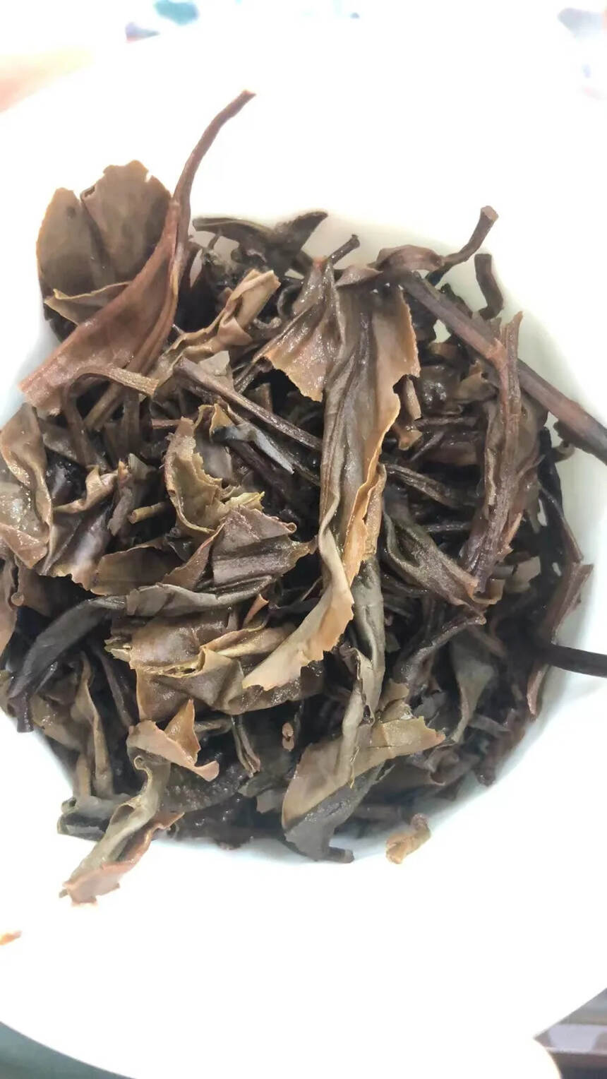 99年中茶艺术字美术体老生茶，老班章底料，茶气足霸气