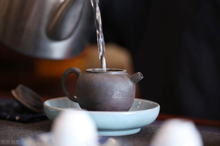 茶叶的第一泡要倒掉吗，什么样的茶需要洗茶？
