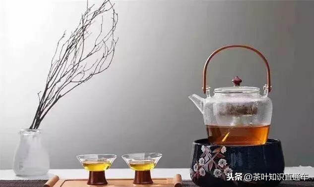 煮茶和泡茶哪个更好（煮茶和泡茶口感区别）