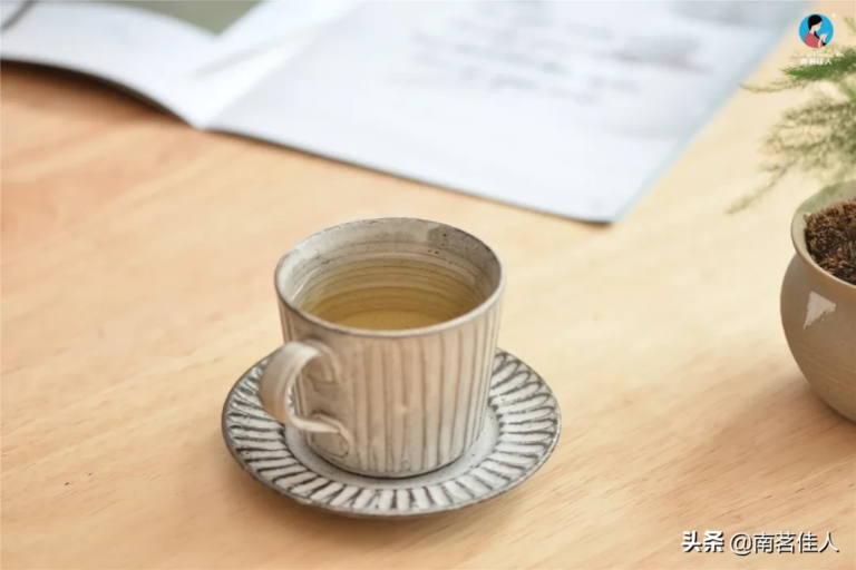 什么是茶膏怎么用的（茶精粹与茶膏的区别）