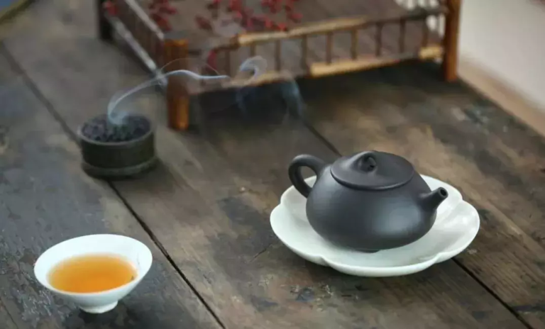 什么茶适合煮着喝（煮茶和泡茶的区别）