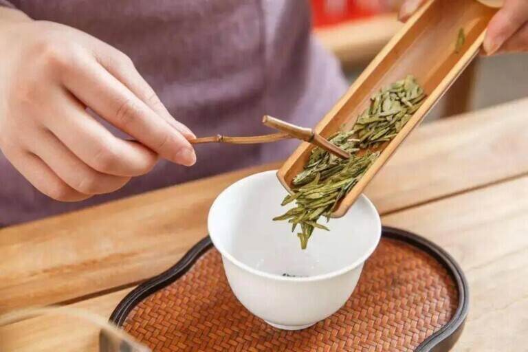 红茶什么时间段喝比较好？红茶的正确饮用方法