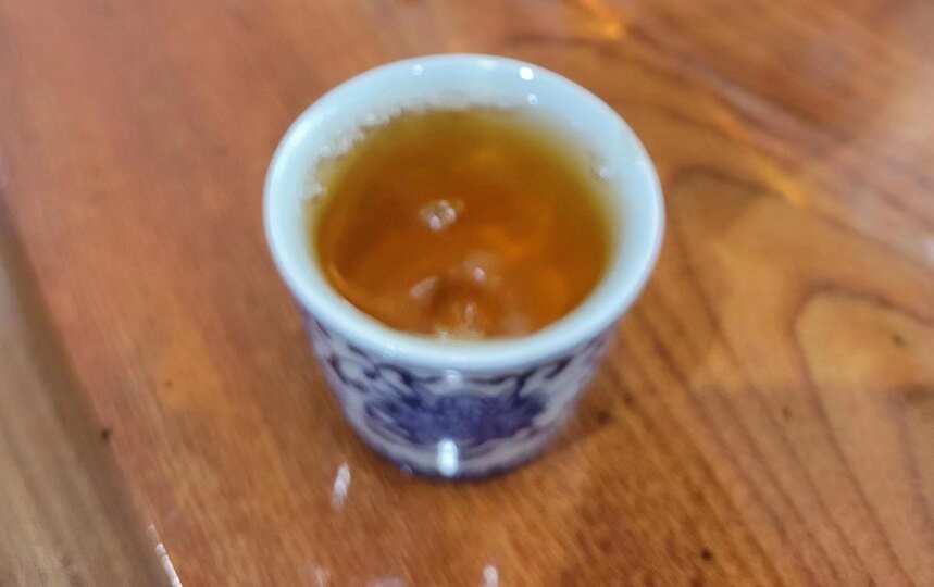 一盏普洱茶寻找知味的人