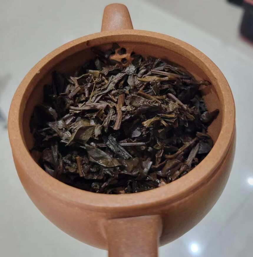 一壶普洱茶 润泽我心