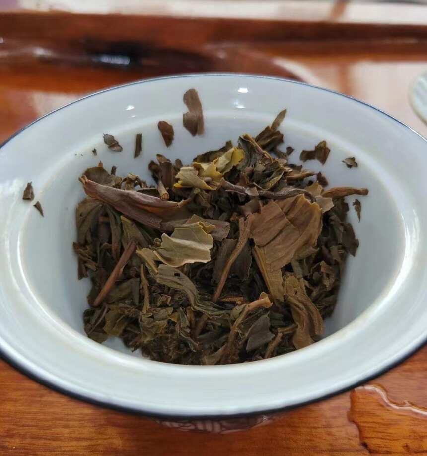 一杯普洱茶喝出真性情