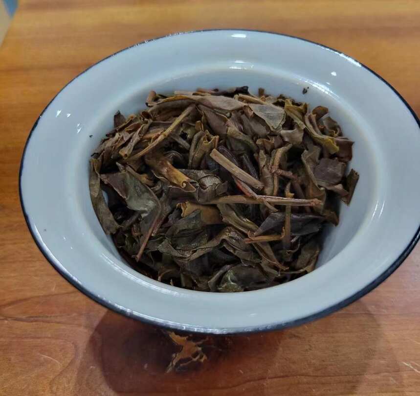 品一杯茶 悟一段人生 闲看庭前花落