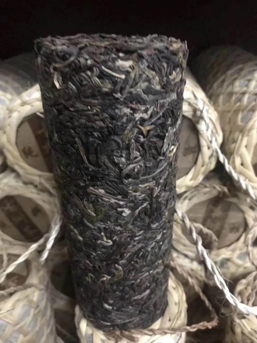 云南特色竹篓 2018年500克茶柱，大雪山料子。做