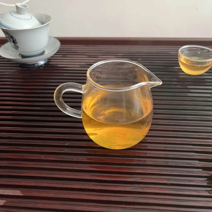 2013年臻茗百味生茶饼，珍藏好茶，布朗山古树乔木混