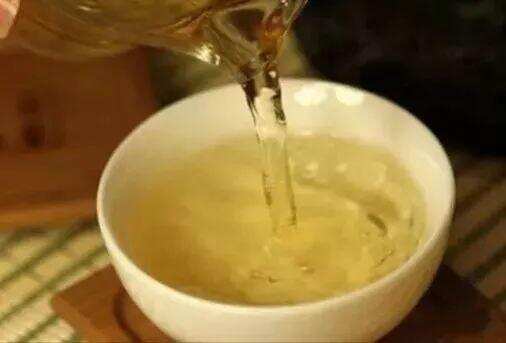 买古树茶总是被骗？那是你不了解古树茶的真相