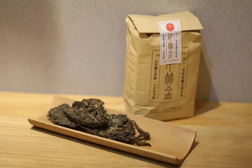 「大寒」升起炉火时，时光成了回忆里的茶味