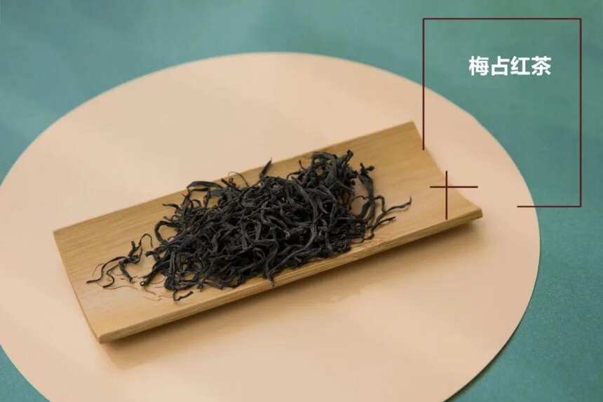 世界红茶产品质量推选，积庆里英红九号金毛毫荣获“大金奖”