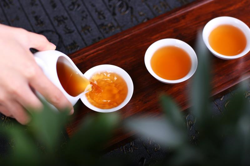 白茶为什么称为“一年茶、三年陈、七年宝”？