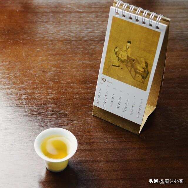 为何要饮茶呢？为何经常饮茶的人更显年轻呢？